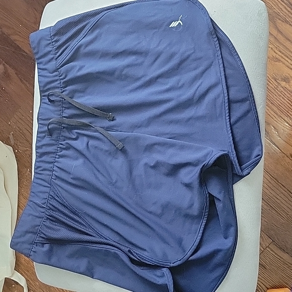 icy zone Pants - 🌻4 for $15🌻 size XL athletic shorts